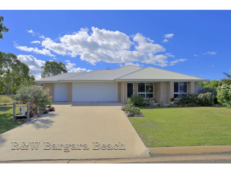 12 Betty Close, Coral Cove QLD 4670