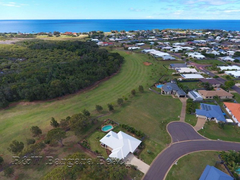 12 Betty Close, Coral Cove QLD 4670