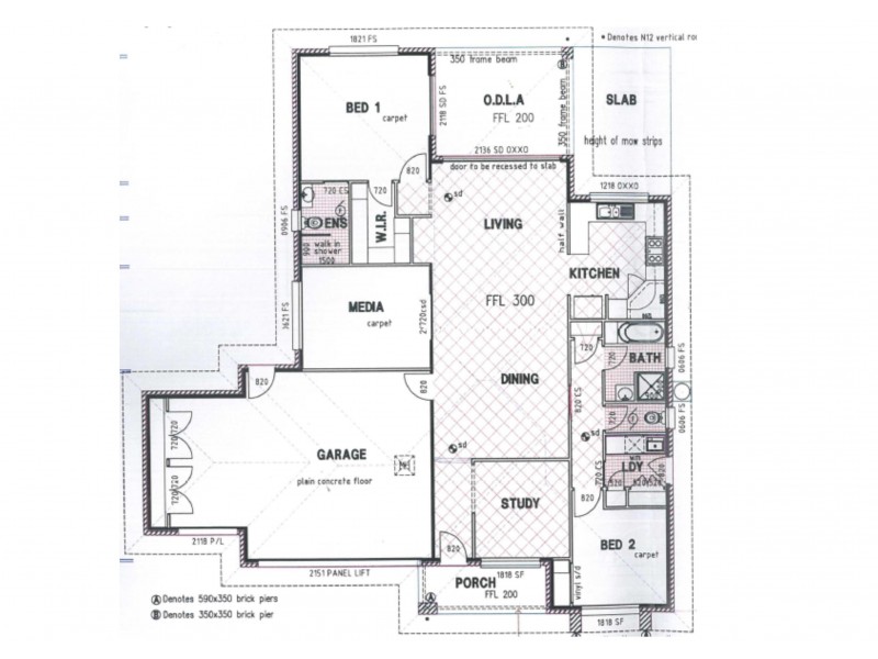 12 Betty Close, Coral Cove QLD 4670 Floorplan