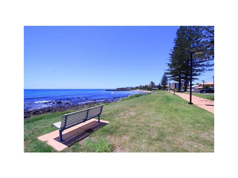 Unit 6, The Waves, 8 Miller Street, Bargara QLD 4670