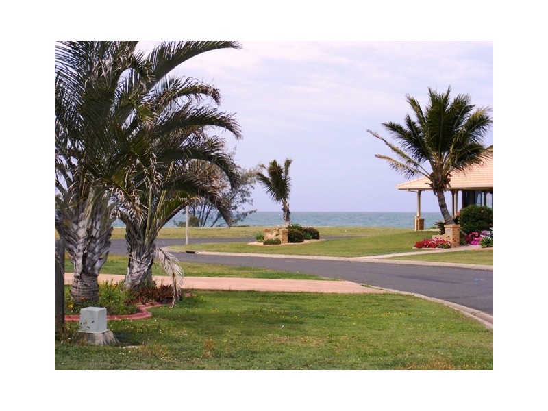 Coral Cove QLD 4670