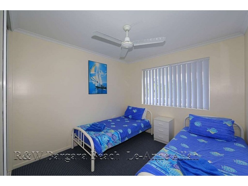 Unit 3 Coral Coast Plaza, 20 Bauer Street, Bargara QLD 4670