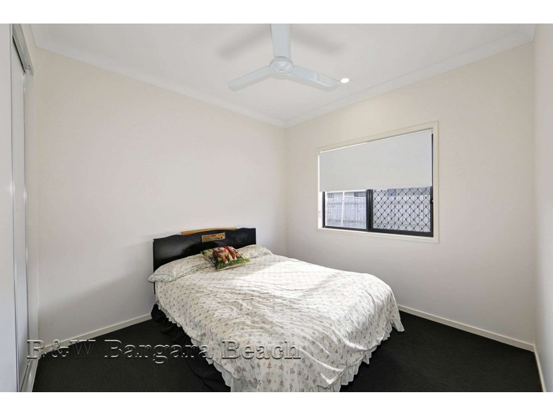 7 Peggy Drive, Coral Cove QLD 4670