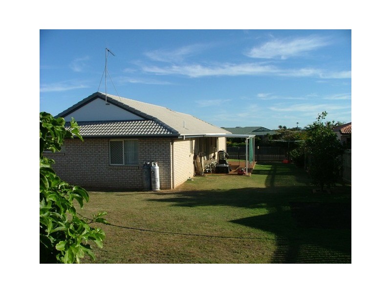19 Marian Street, Coral Cove QLD 4670