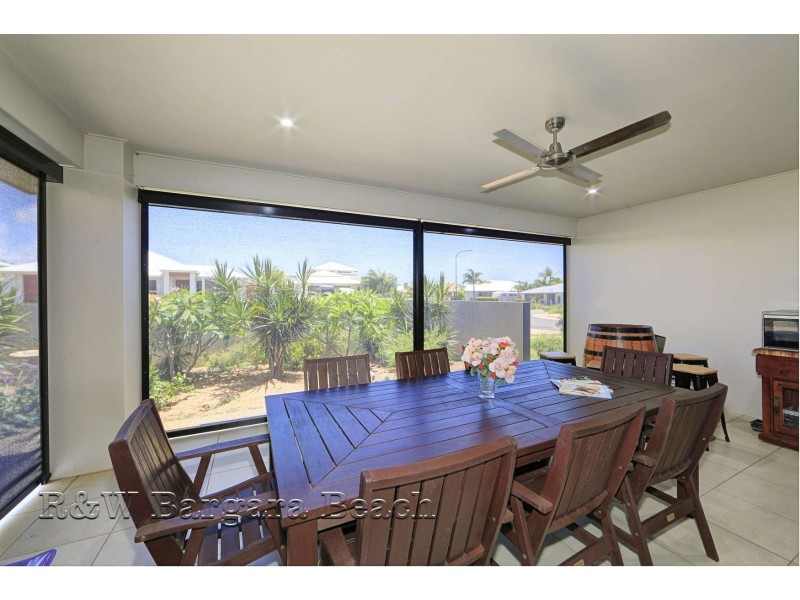 2 Parkside Parade, Bargara QLD 4670