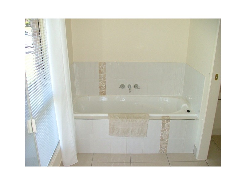 Innes Park QLD 4670