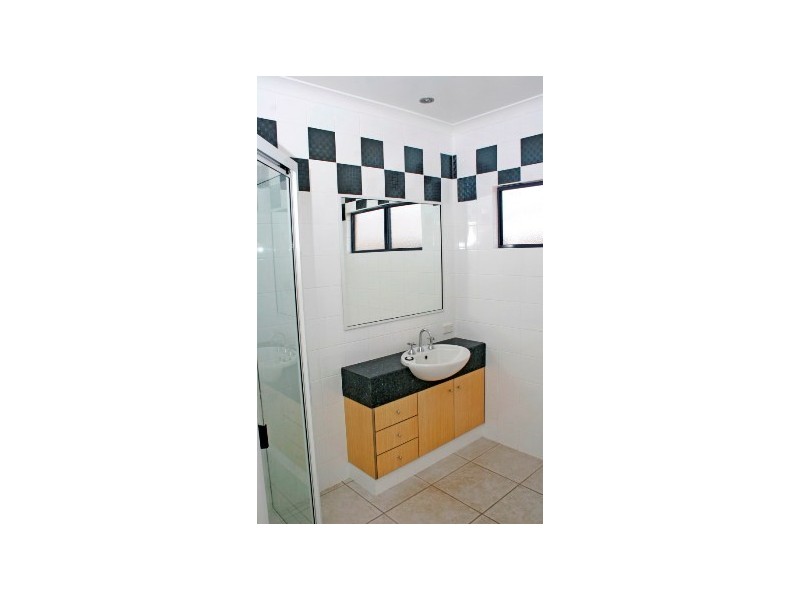 Unit 3 81 Esplanade, Bargara QLD 4670