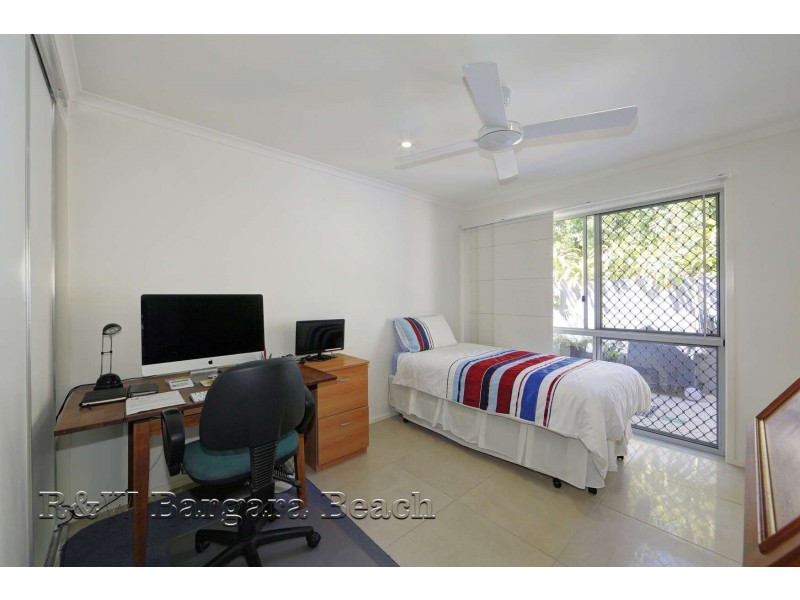 1/13 Holland Street, Bargara QLD 4670