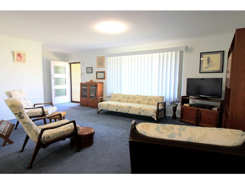 11 Wilson Street, Kepnock QLD 4670