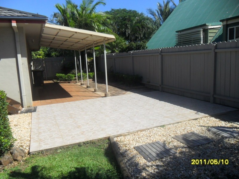 26 Shelley, Burnett Heads QLD 4670