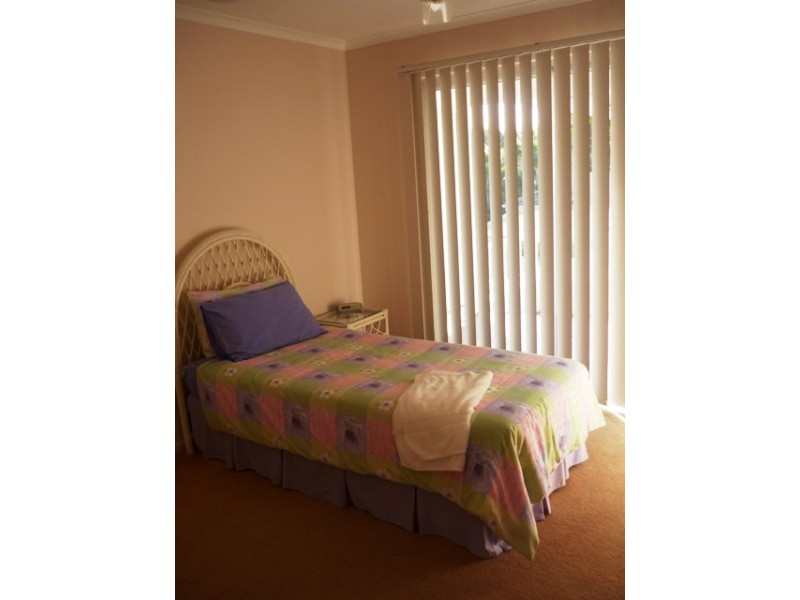 Unit 1 Coral Coast Plaza, 20 Bauer St, Bargara QLD 4670