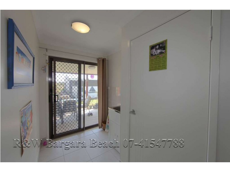 6 Bisdee Street, Coral Cove QLD 4670