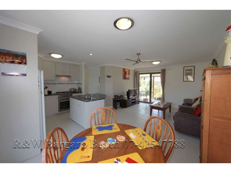 6 Bisdee Street, Coral Cove QLD 4670