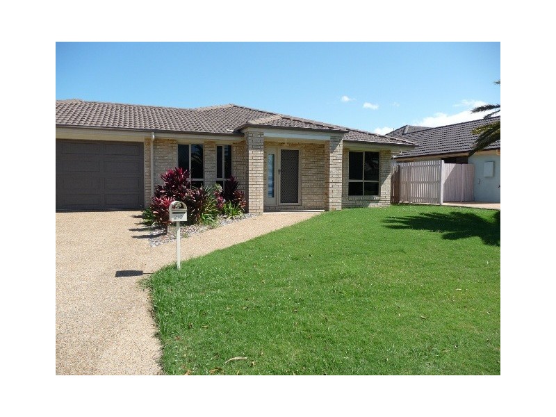 210 BAROLIN ESPLANADE, Coral Cove QLD 4670