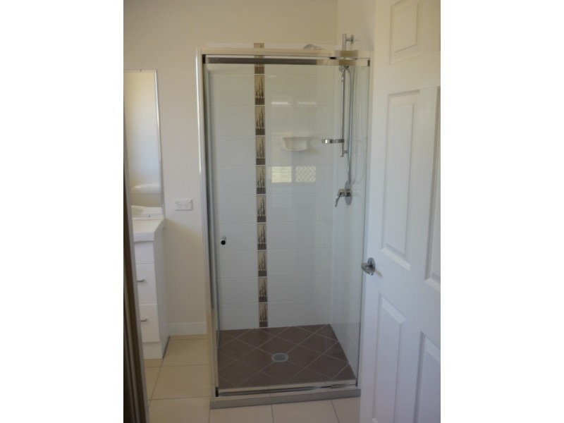 210 BAROLIN ESPLANADE, Coral Cove QLD 4670