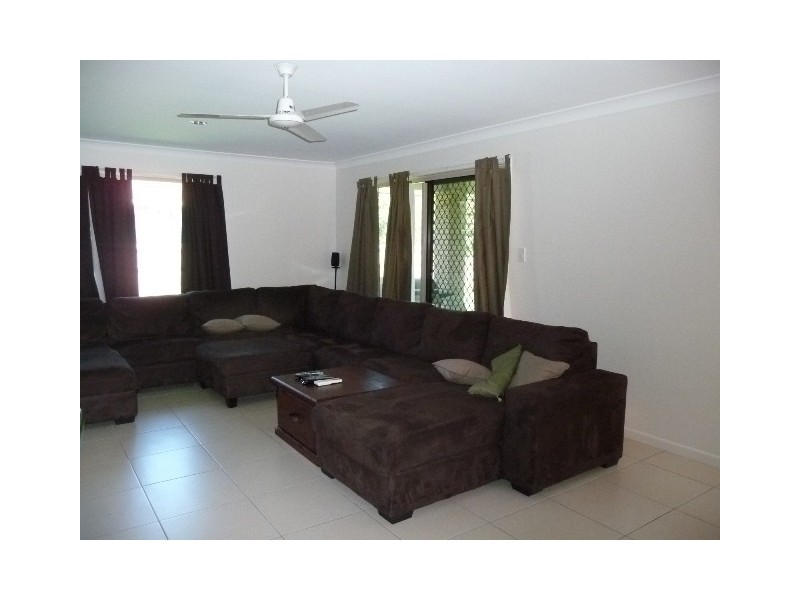 210 BAROLIN ESPLANADE, Coral Cove QLD 4670