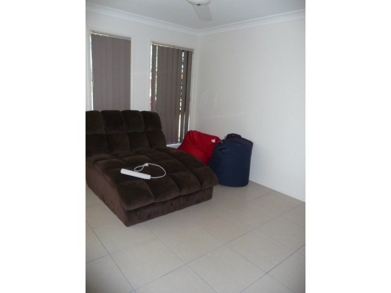 210 BAROLIN ESPLANADE, Coral Cove QLD 4670