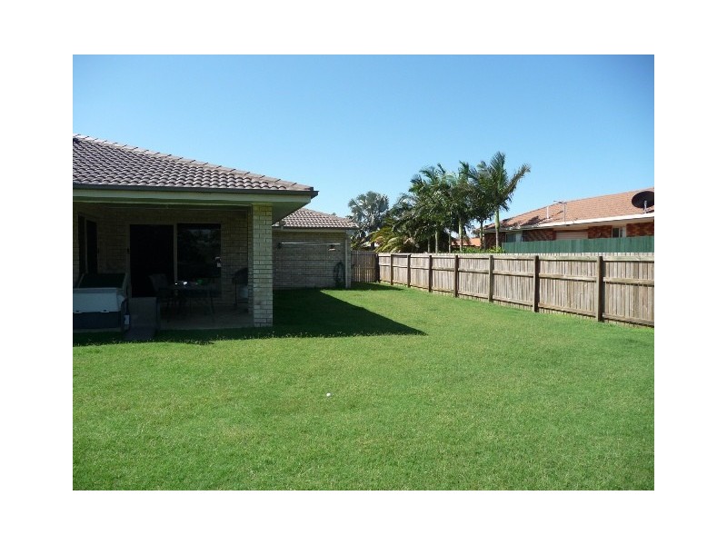 210 BAROLIN ESPLANADE, Coral Cove QLD 4670