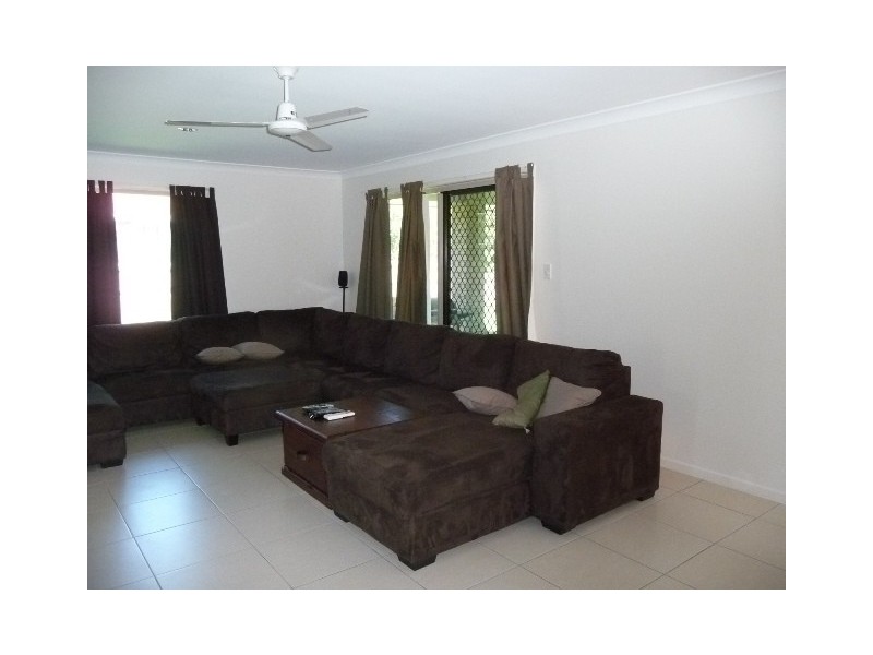 210 BAROLIN ESPLANADE, Coral Cove QLD 4670