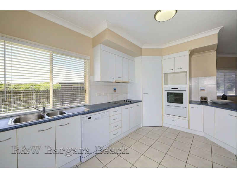 16 Gozo Court, Elliott Heads QLD 4670