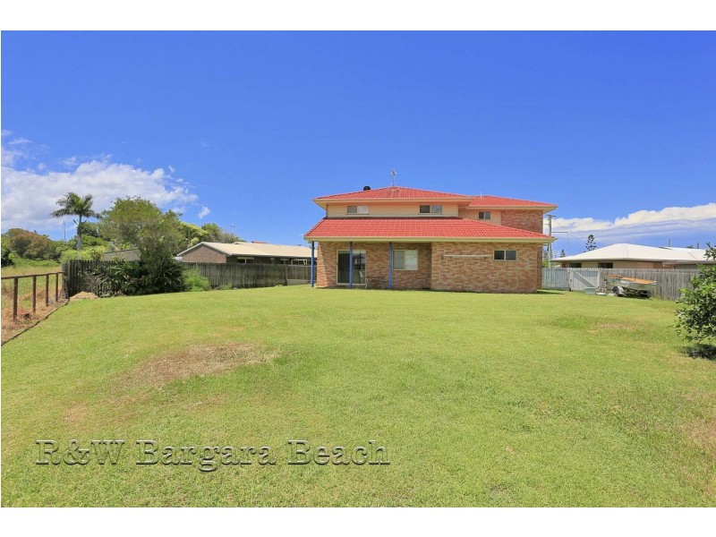 16 Gozo Court, Elliott Heads QLD 4670