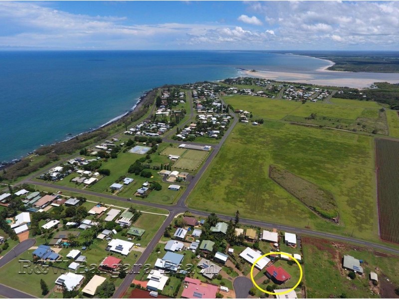 16 Gozo Court, Elliott Heads QLD 4670