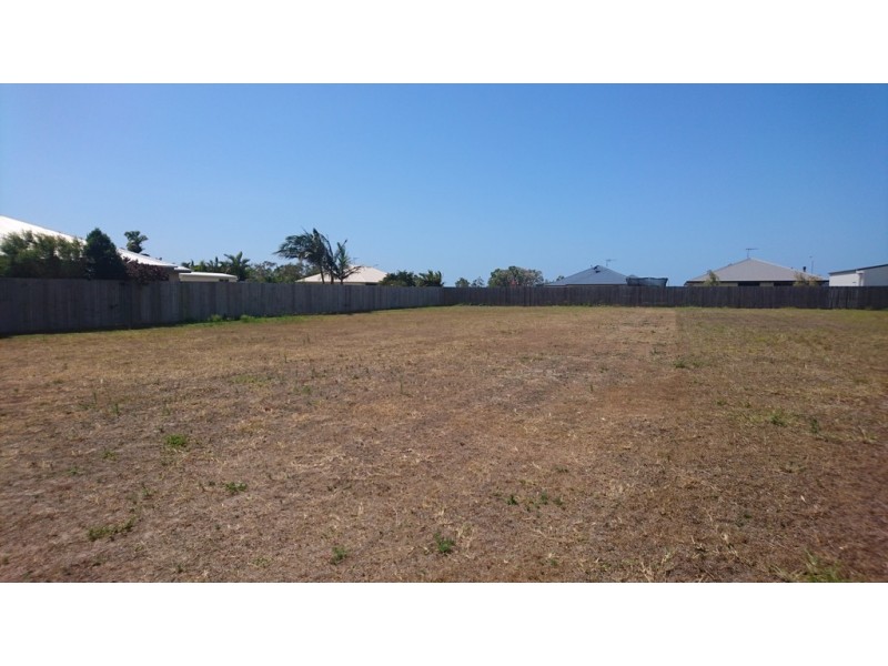 10 Sandstone Street, Burnett Heads QLD 4670