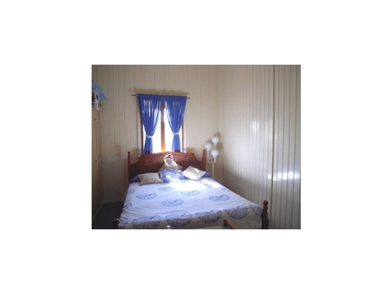 29 Zunker Street, Burnett Heads QLD 4670