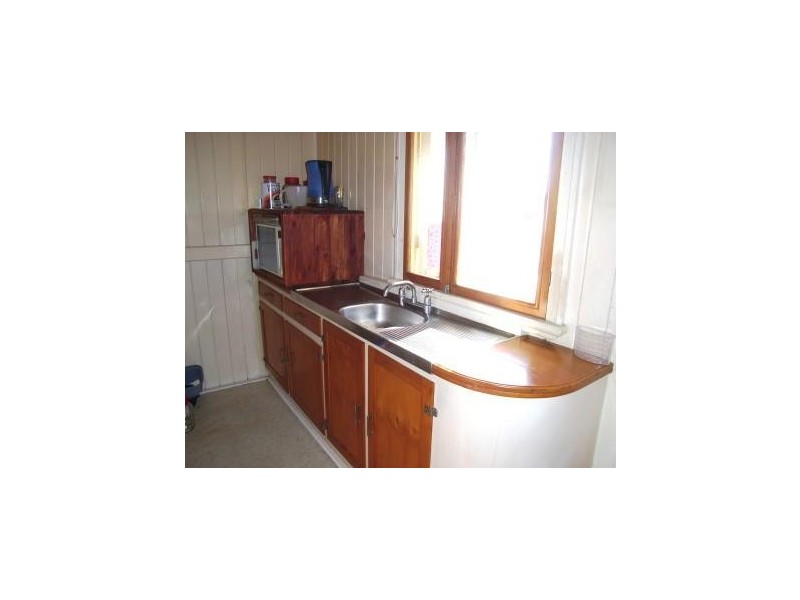 29 Zunker Street, Burnett Heads QLD 4670