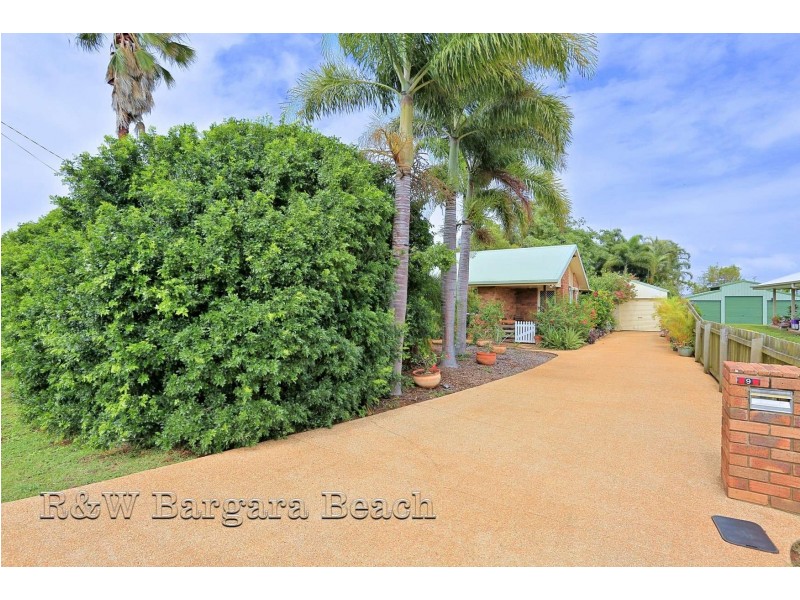 9 Moore Street, Burnett Heads QLD 4670