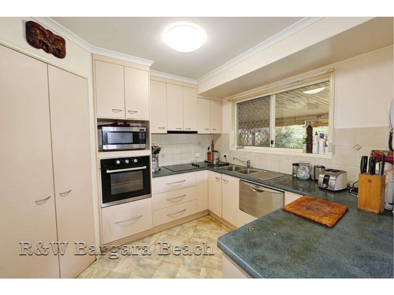 9 Moore Street, Burnett Heads QLD 4670