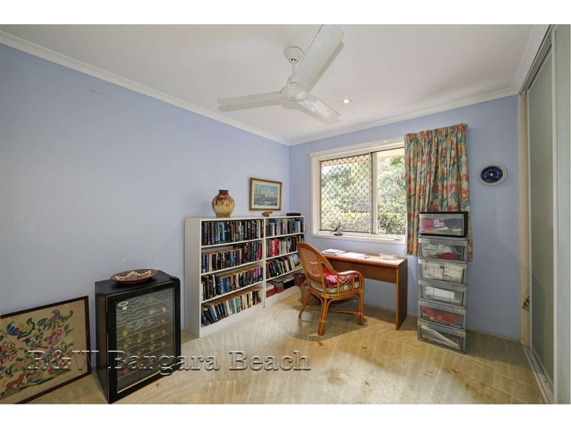 9 Moore Street, Burnett Heads QLD 4670