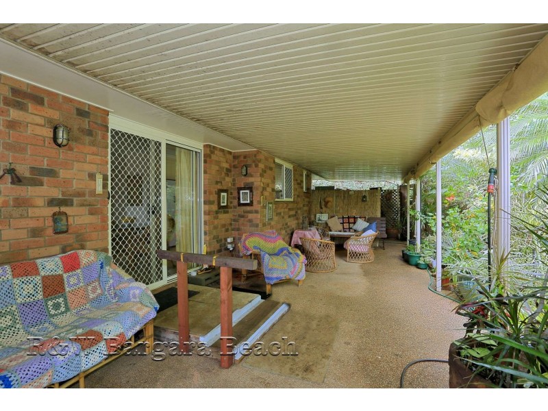 9 Moore Street, Burnett Heads QLD 4670