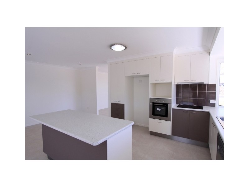 Innes Park QLD 4670