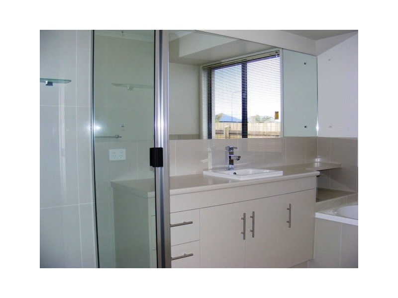 Coral Cove QLD 4670