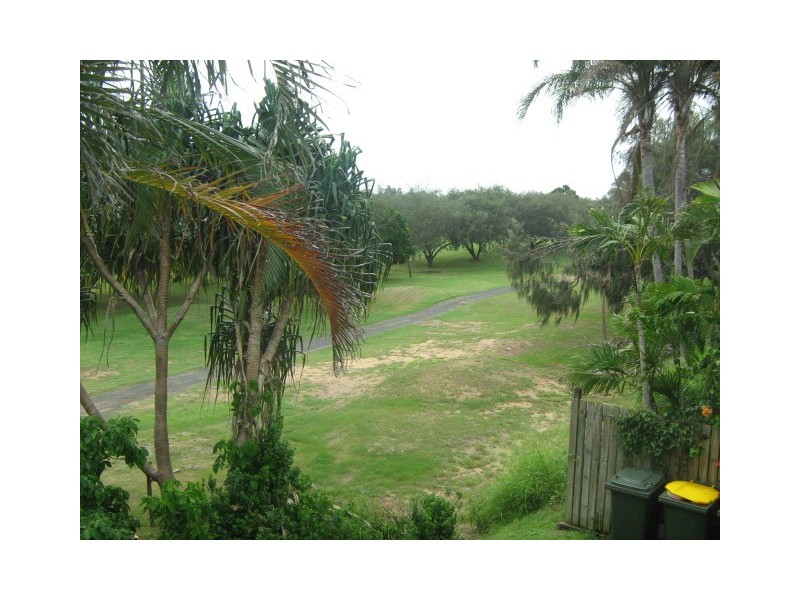 4/5 Miller St, Bargara QLD 4670