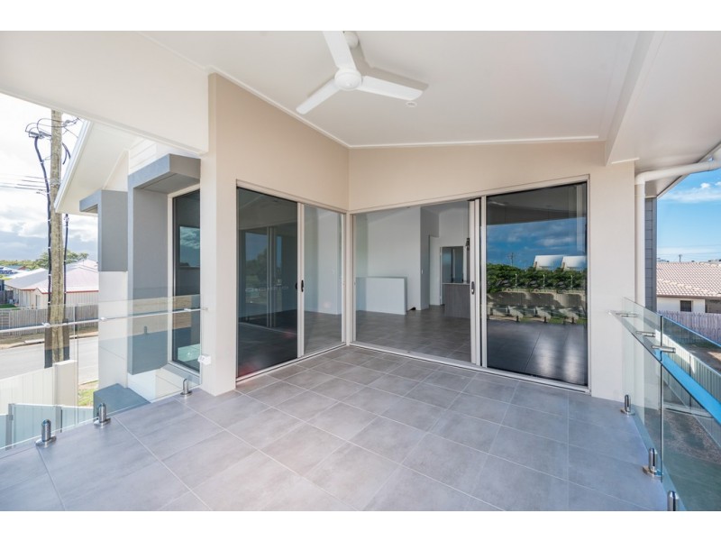 1 Greenview Drive, Bargara QLD 4670