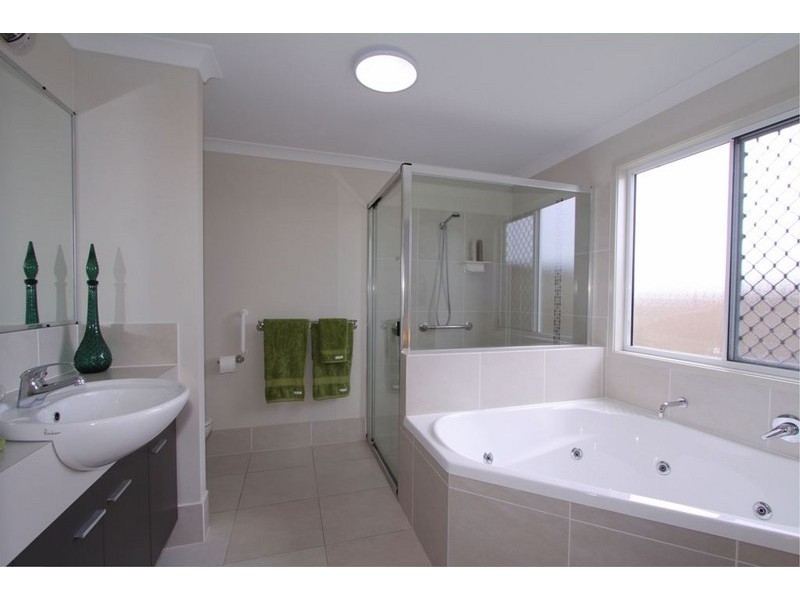 36 Breeze Drive, Bargara QLD 4670