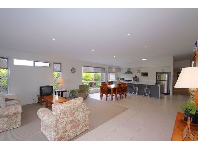 36 Breeze Drive, Bargara QLD 4670