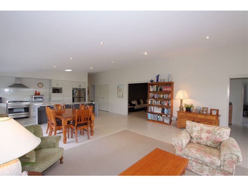 36 Breeze Drive, Bargara QLD 4670