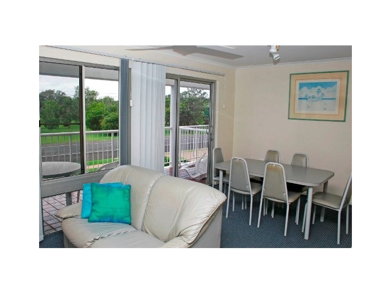 Unit 3, 20 Bauer Street,, Bargara QLD 4670