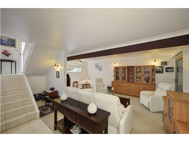 17 Miller Street, Bargara QLD 4670