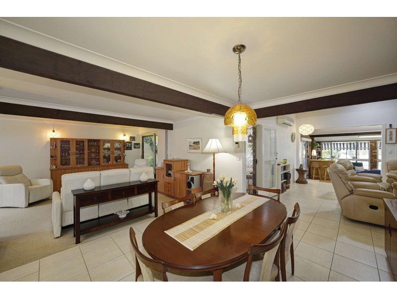 17 Miller Street, Bargara QLD 4670