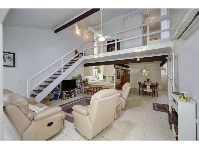 17 Miller Street, Bargara QLD 4670