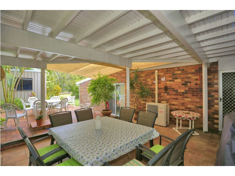 17 Miller Street, Bargara QLD 4670