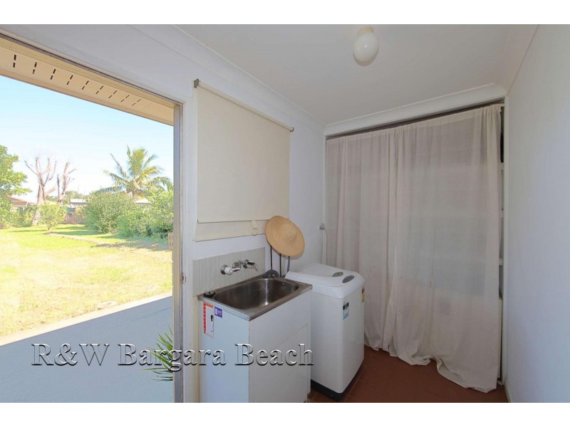 3 Crystal Court, Elliott Heads QLD 4670