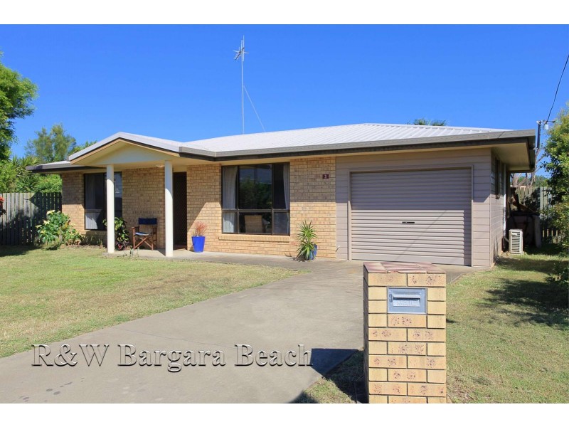 3 Crystal Court, Elliott Heads QLD 4670