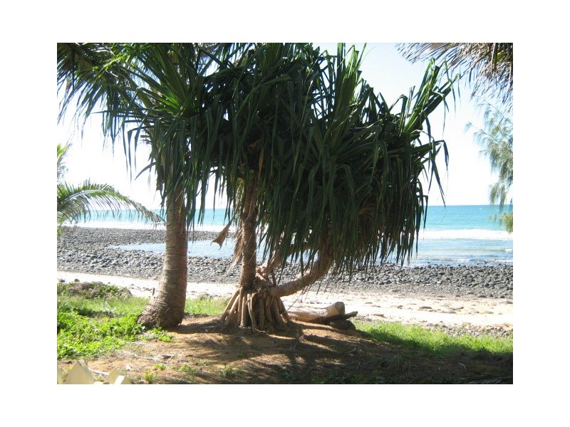 31 Pebble Beach Drive, Coral Cove QLD 4670