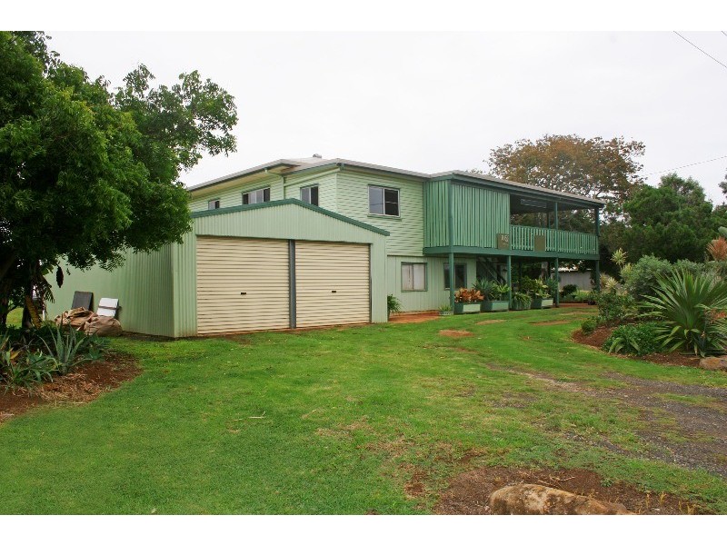 188 Seaview Road, Qunaba QLD 4670