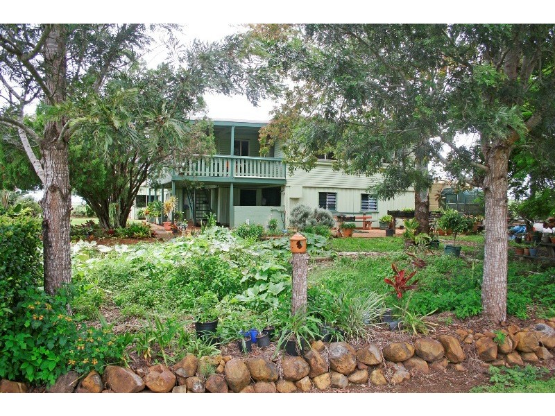 188 Seaview Road, Qunaba QLD 4670